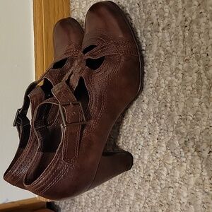 Indigo by Clarks brown heels